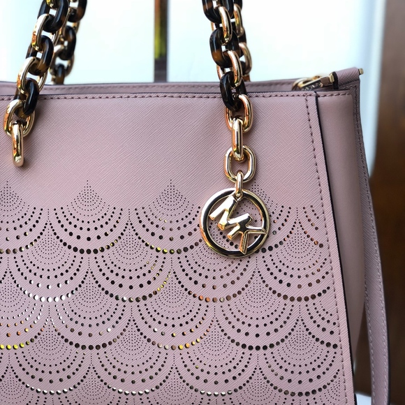 Michael Kors Medium Sofia Fawn Tote NWT - Picture 2 of 8